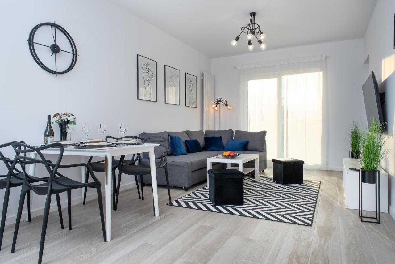 Apartament Happy Holiday Kolobrzeg Luaran gambar